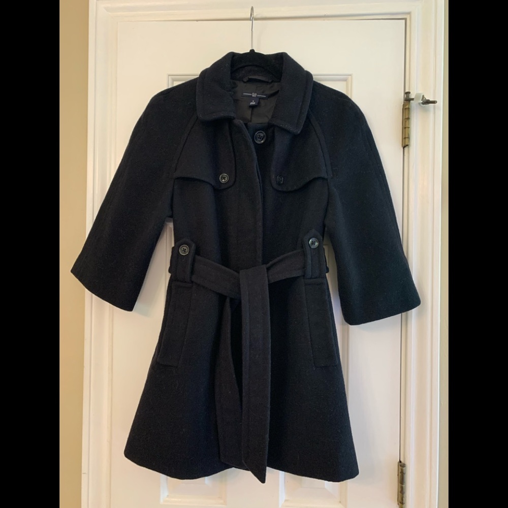 Gap, Lined, Wool/Nylon, Navy Belted Coat
Sz S
Good Condition